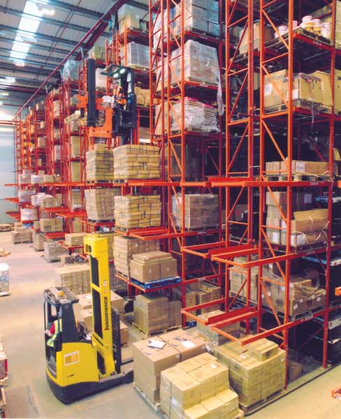 findel very narrow aisle pallet racking