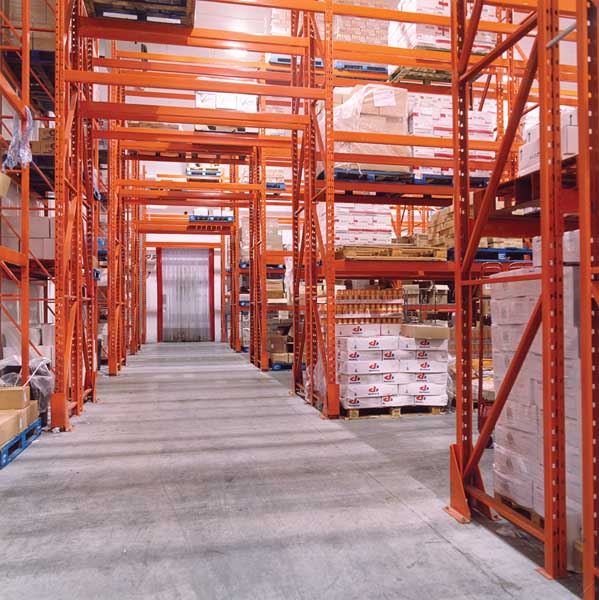 wide aisle racking